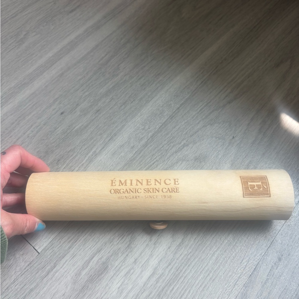 Éminence Organic Skin Care